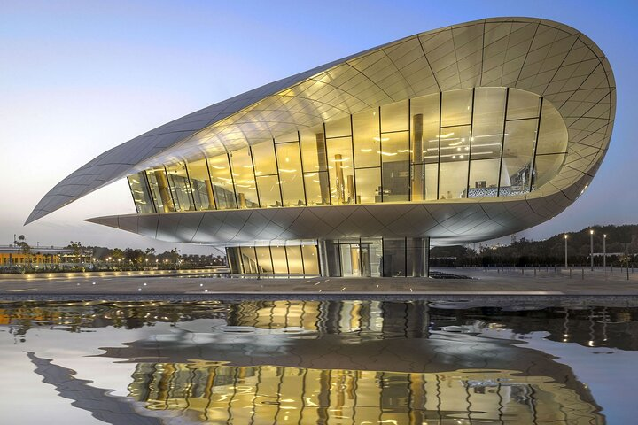 Explore the innovative design of the Etihad Museum where history meets modernity. Experience the dynamic narrative of the UAE's journey through engaging exhibits and rich heritage.